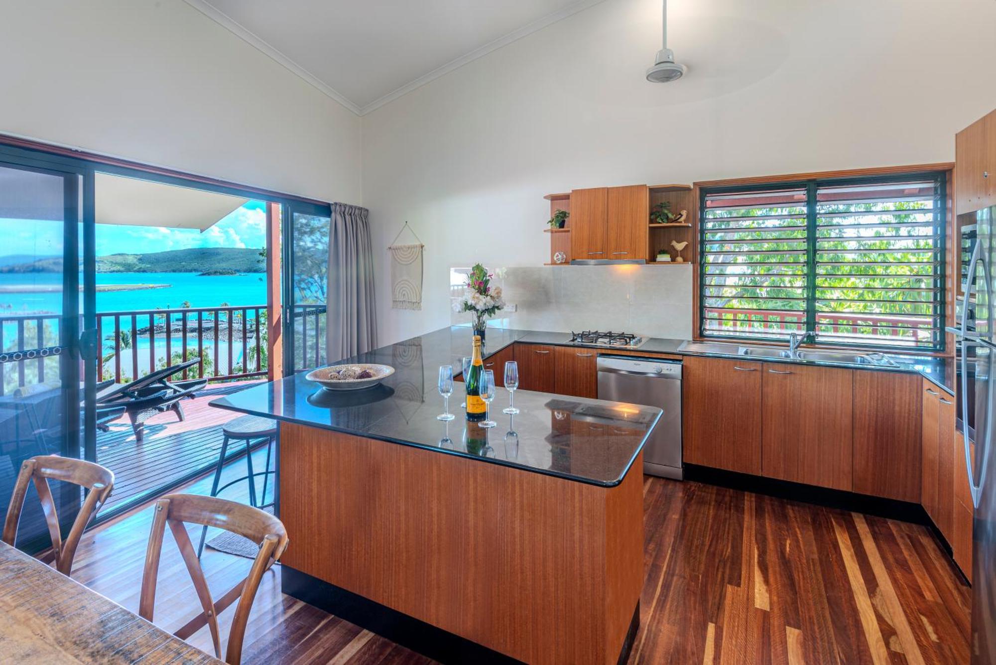 Appartamento Casuarina Cove 1 Hamilton Island Esterno foto